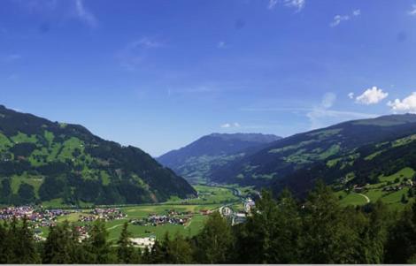 Landhaus Alpenjaeger Hainzenberg Ngoại thất bức ảnh