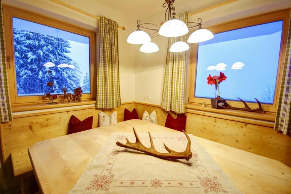 Landhaus Alpenjaeger Hainzenberg Phòng bức ảnh